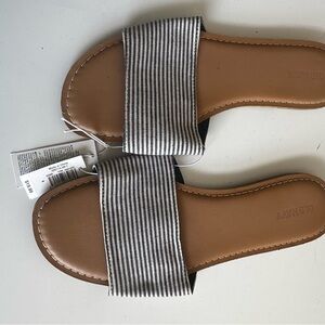 Old Navy Women's Sandals - Black and Tan Stripes